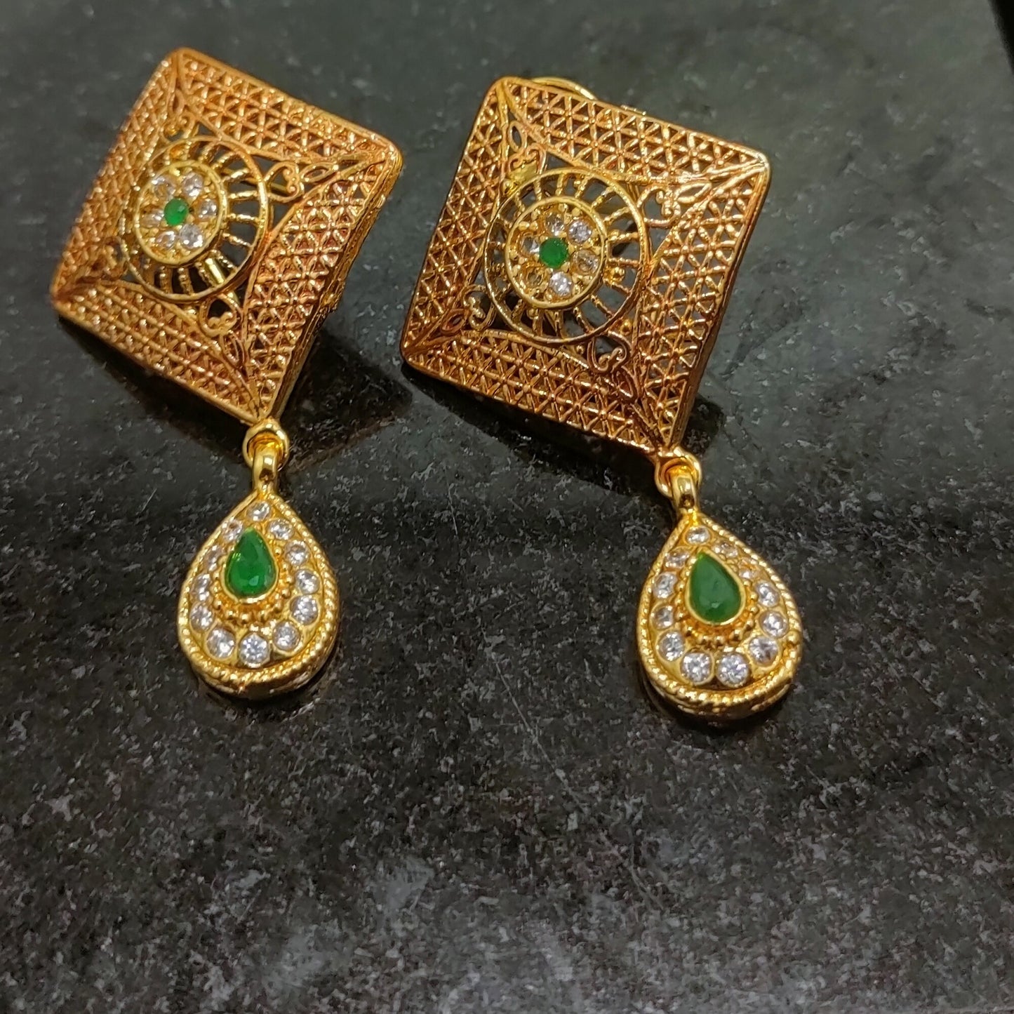 Ear Studs Gold Plated