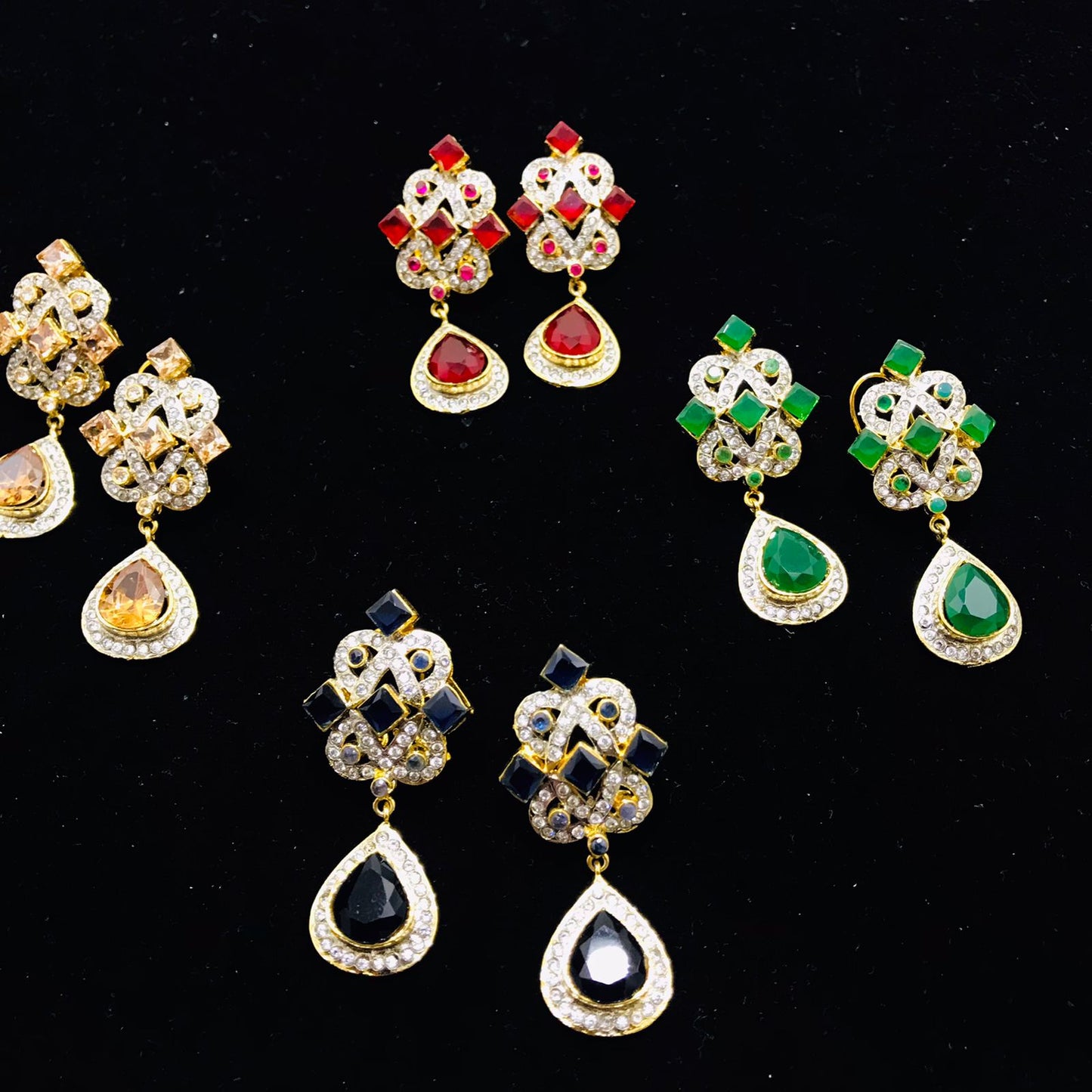 Ear Studs with Sparkling Zircons and Crystals