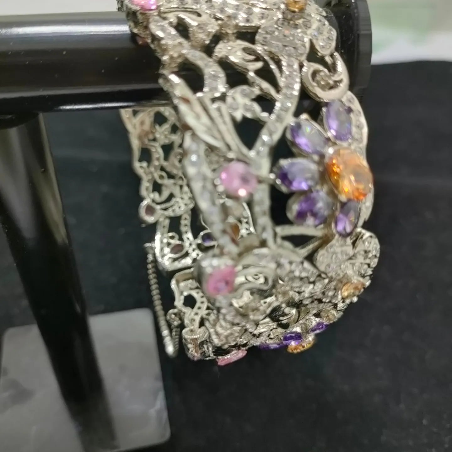 Kangan Karra Jarao stones crystals