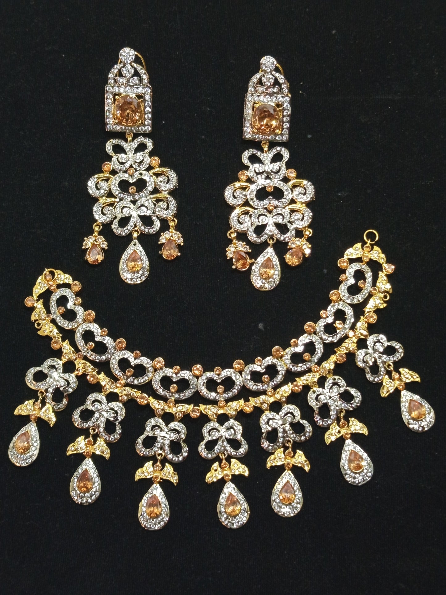 Necklace set Champaign colour