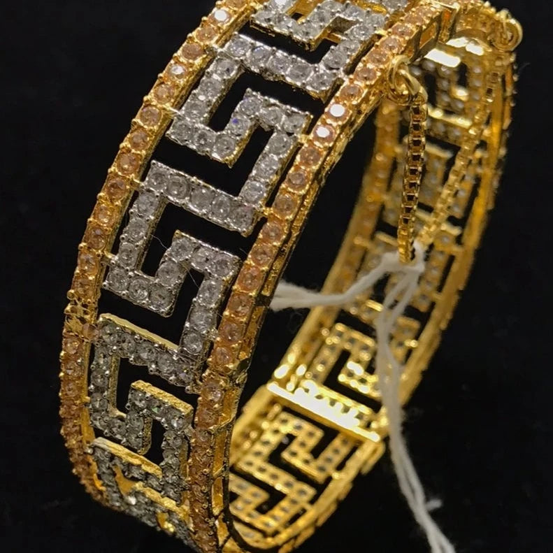 Single Karra G Design Sparkling CZ Zircons