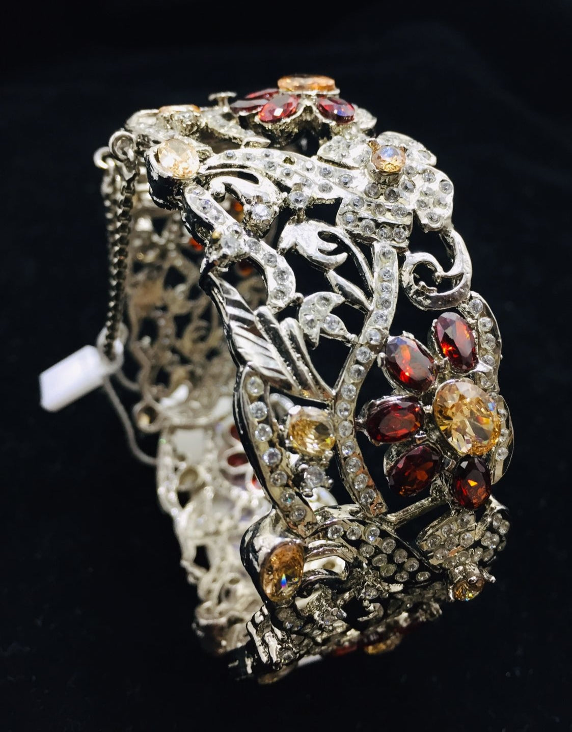 Kangan Karra Jarao stones crystals