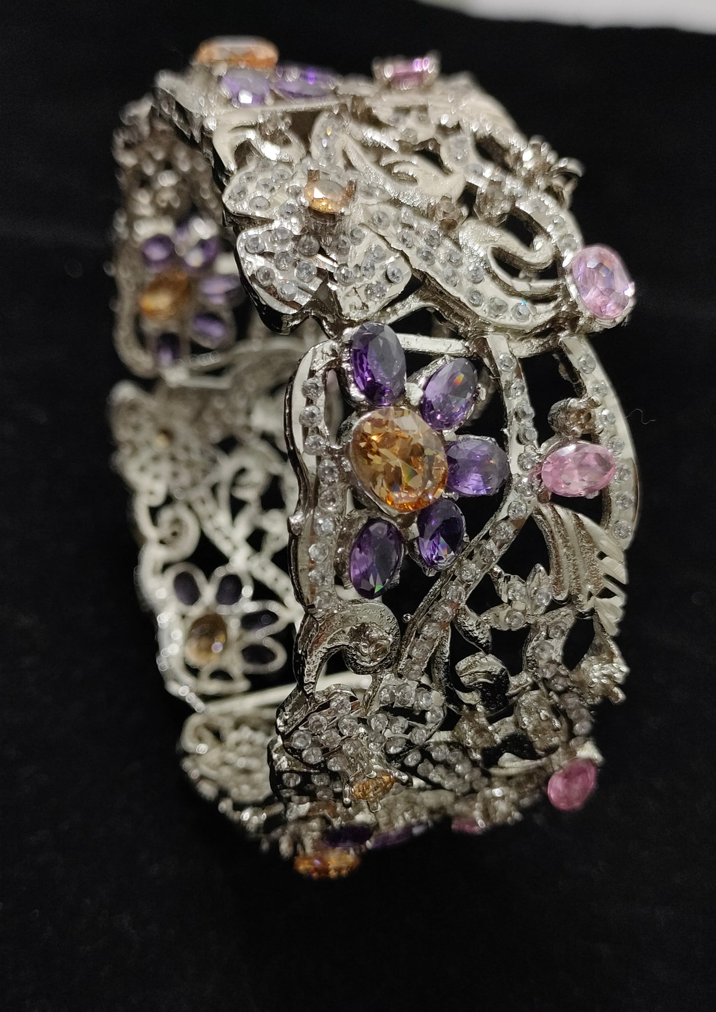 Karra with Crystals and Zircons