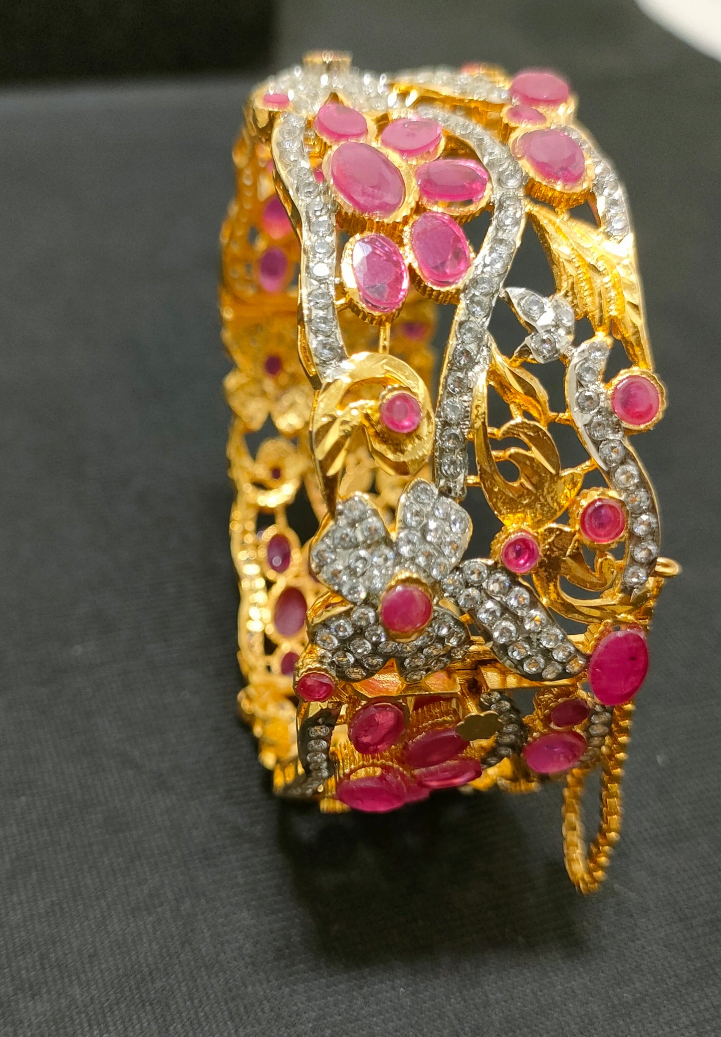 Karra with Crystals and Zircons