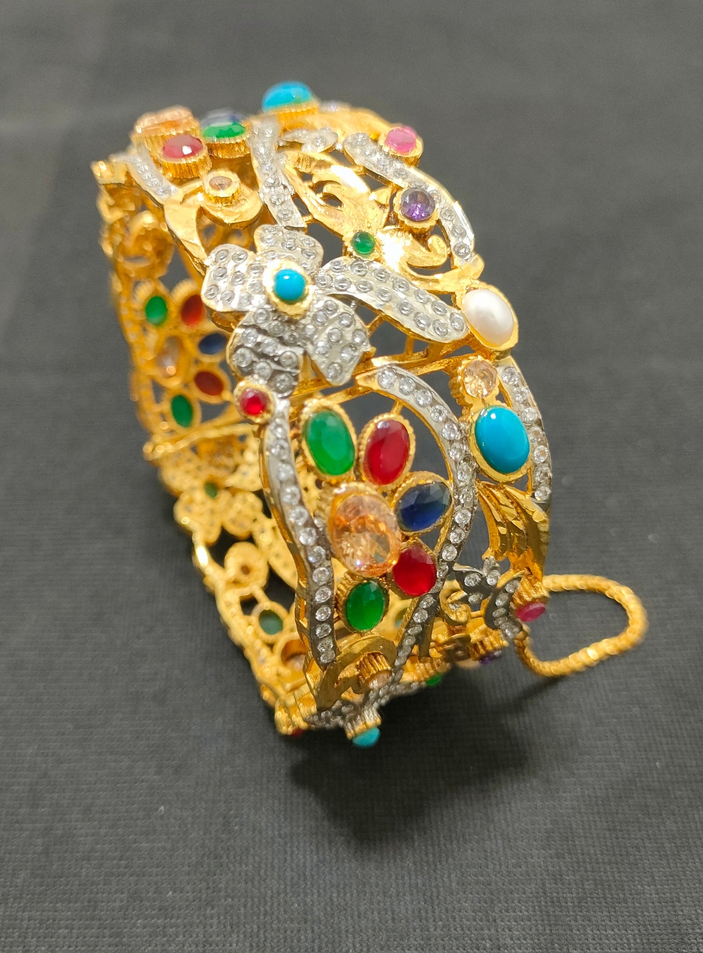 Karra with Crystals and Zircons