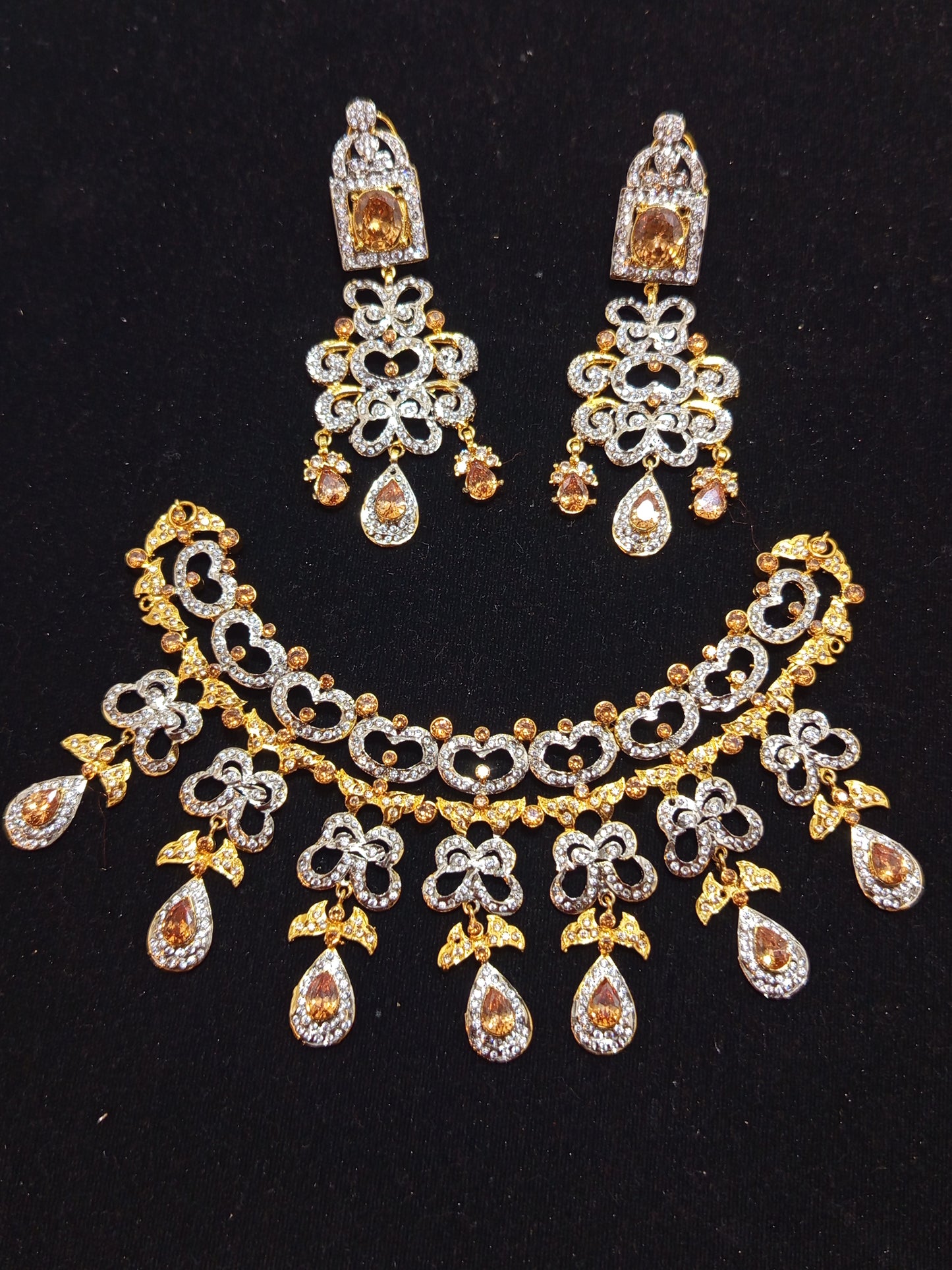 Necklace set Champaign colour