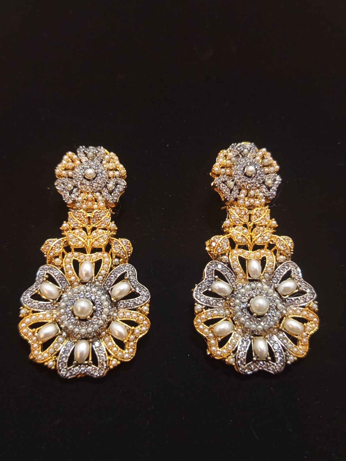 Earrings Stone Studded