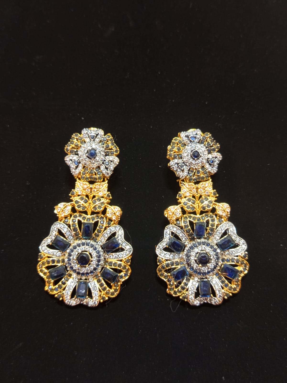 Earring Stone Studed